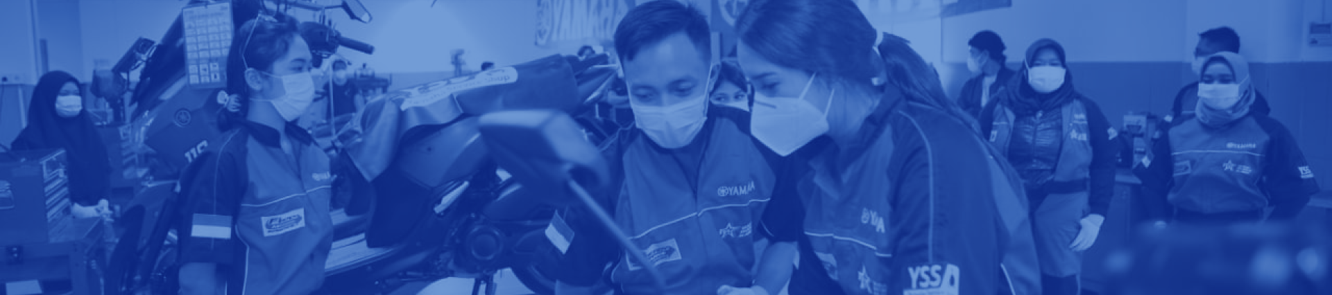 Tim teknisi Yamaha Trisakti Motor mengikuti pelatihan standar Yamaha